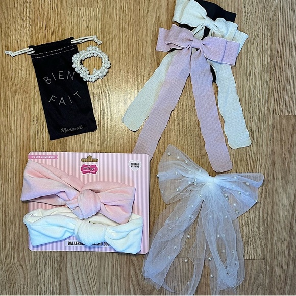 Lulus Accessories - BRIDAL HAIR ACCESSORIES Pink & White Bridal Hair Bundle, Bow Hair Clips